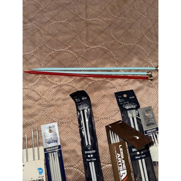 Knitting Needles Lot Different Colors And Sizes 2 4 5 6 Plastic Metal Most New - Picture 10 of 10